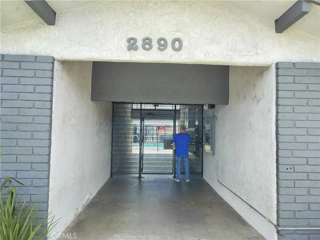 2890 E Artesia #22, Long Beach, CA 90805 - #1