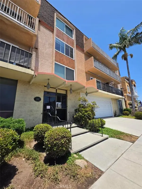 185 Quincy Avenue #202, Long Beach, CA 90803