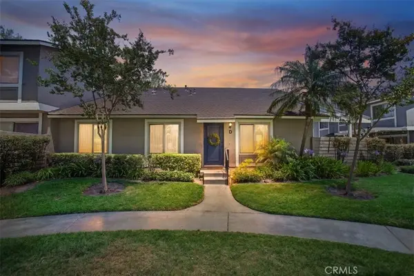 1723 N Willow Woods N #D, Anaheim, CA 92807