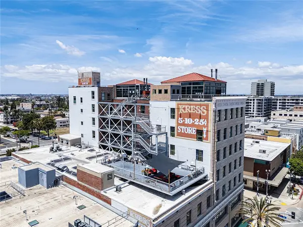 100 W 5th Street #7E, Long Beach, CA 90802