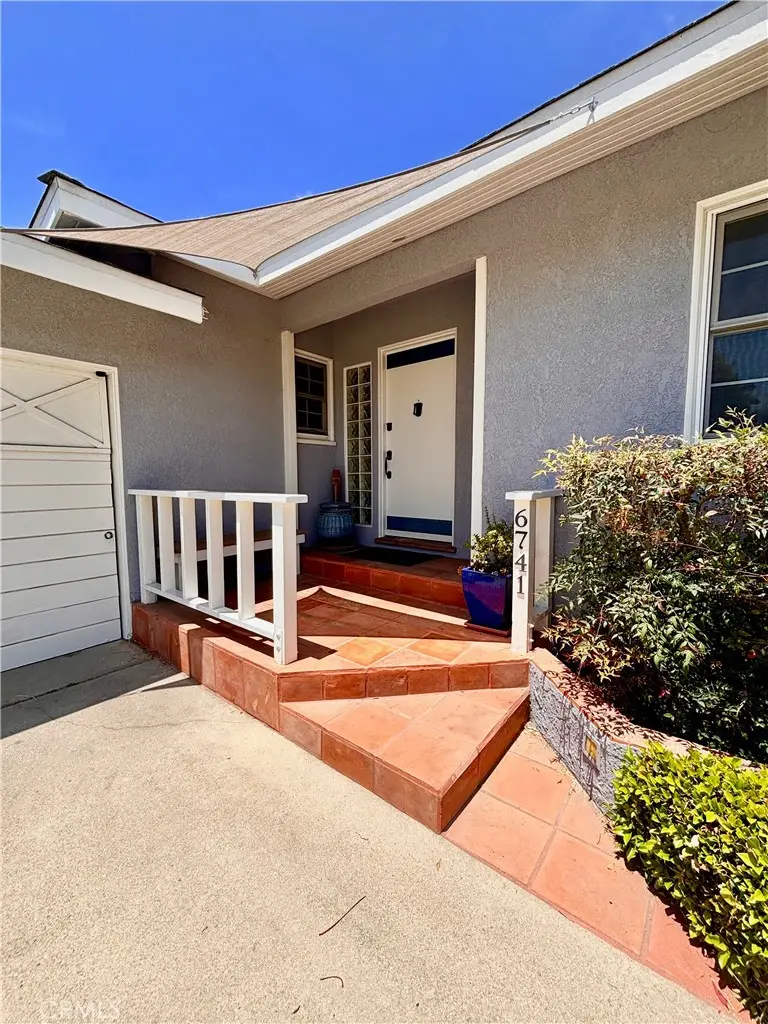 6741 E Pageantry Street, Long Beach, CA 90808 - #2