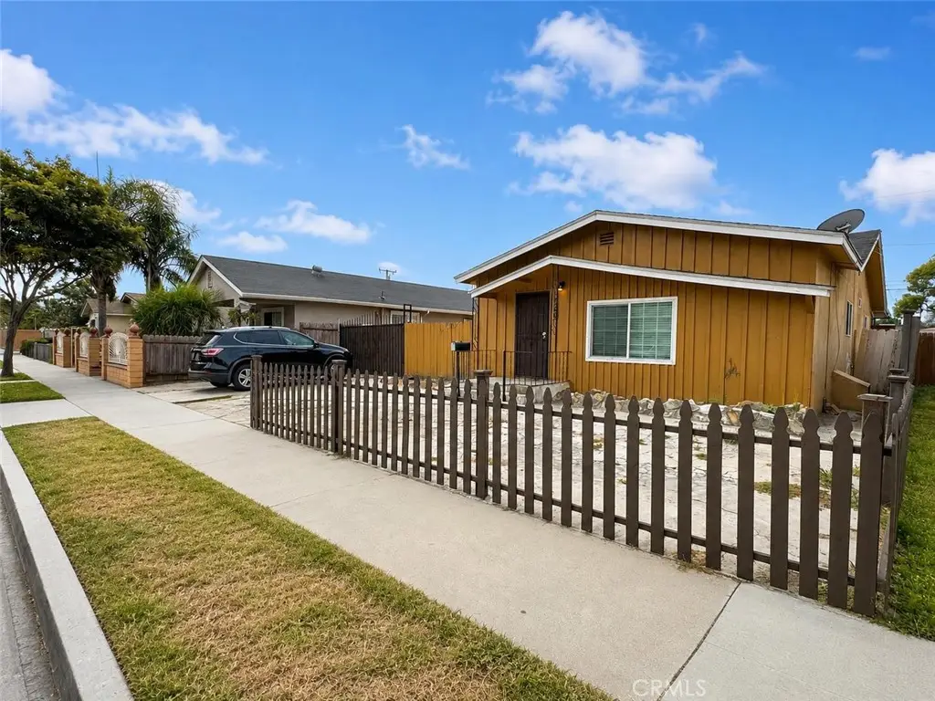 1920 W Spring, Long Beach, CA 90810 - #1
