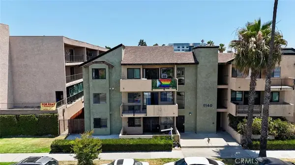 1140 Pacific #19, Long Beach, CA 90813