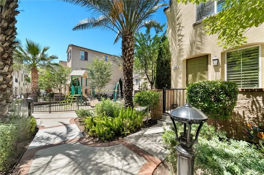 144 Dorsett Avenue, Upland, CA 91786 - #2