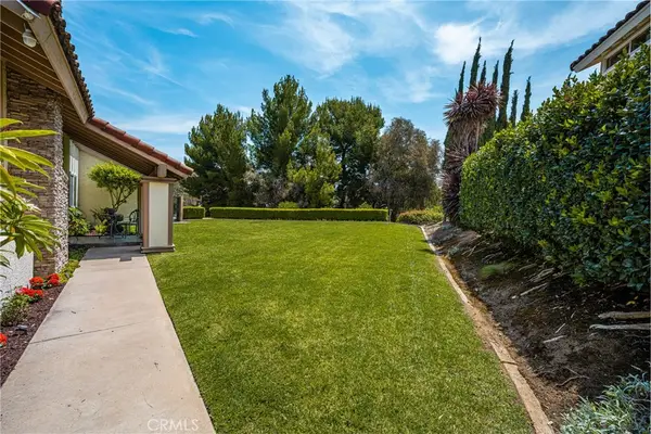 186 S Donna Court, Anaheim Hills, CA 92807