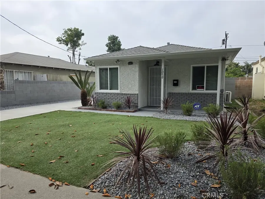 1050 E 72nd, Long Beach, CA 90805 - #2