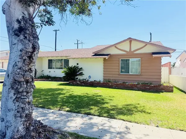 2618 W Stonybrook Drive, Anaheim, CA 92804