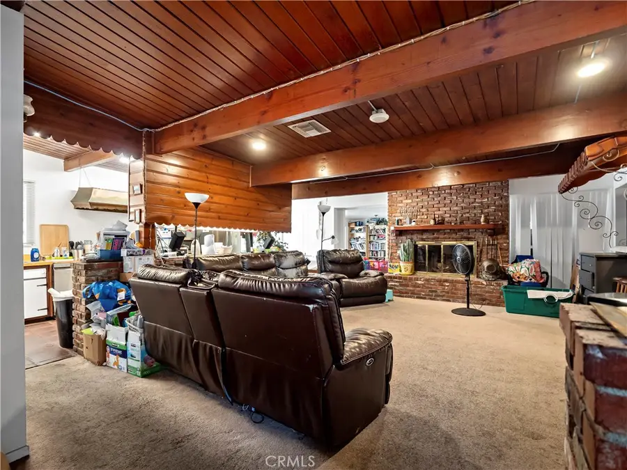 9281 Dorrington, Pacoima, CA 91331 - #3