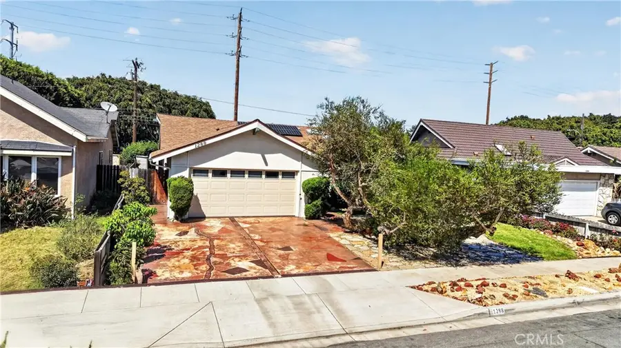 1288 Londonderry Street, Costa Mesa, CA 92626 - #3