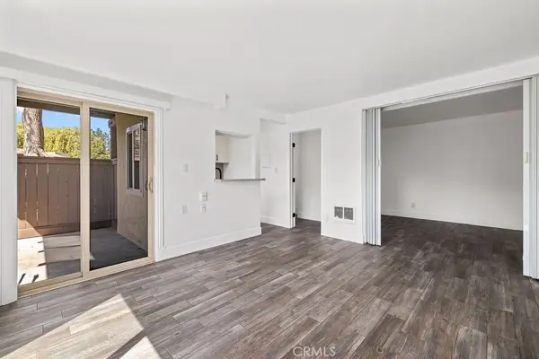 1345 Cabrillo Park, Santa Ana, CA 92701