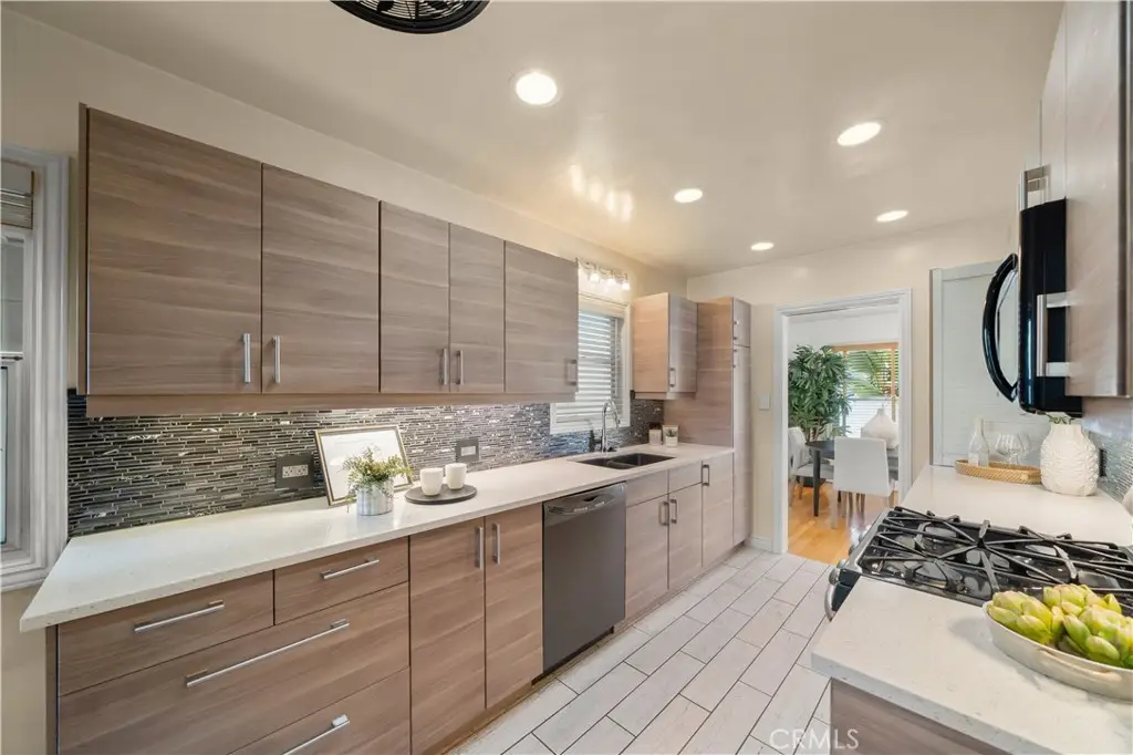 2027 E Appleton #1, Long Beach, CA 90803 - #1