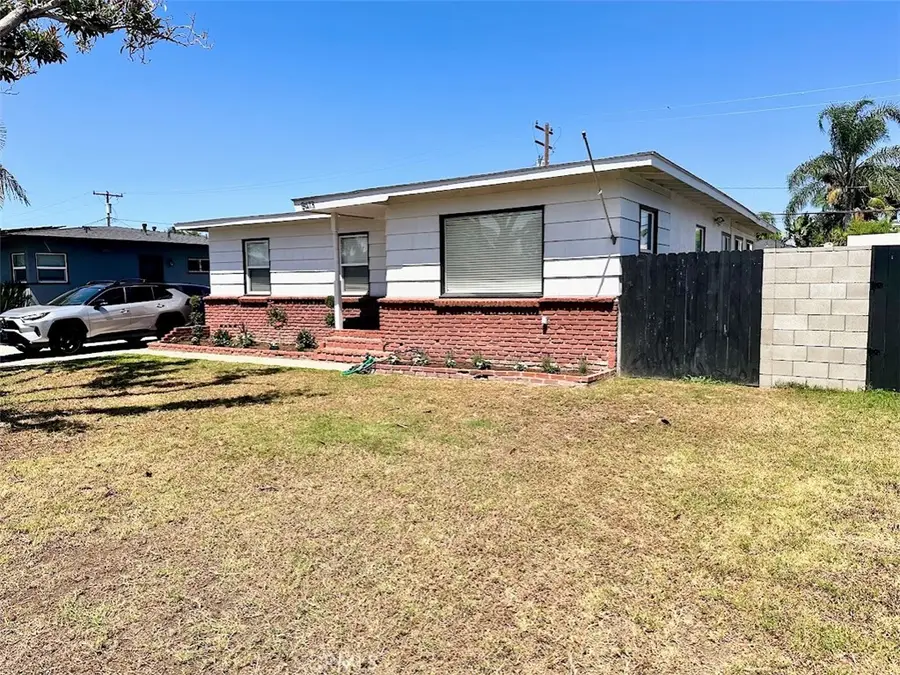 9613 Brock, Downey, CA 90240 - #3