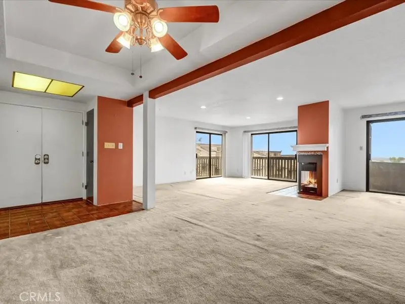 2298 Rose #302, Signal Hill, CA 90755 - #3