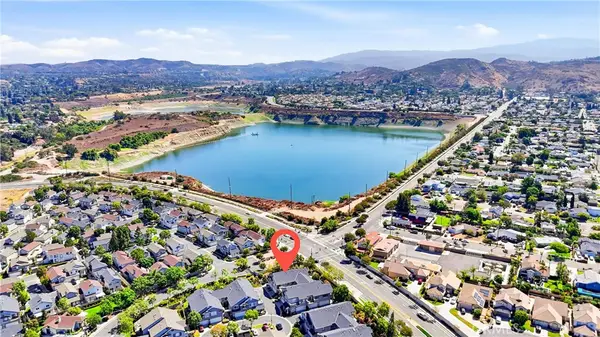 3521 E Berkshire Court #F, Orange, CA 92869