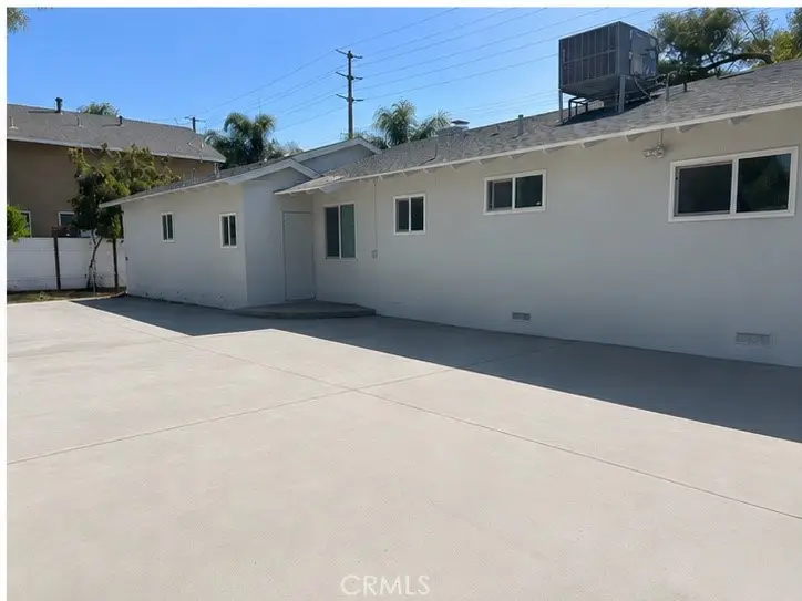 5645 Crest Avenue, Riverside, CA 92503 - #2
