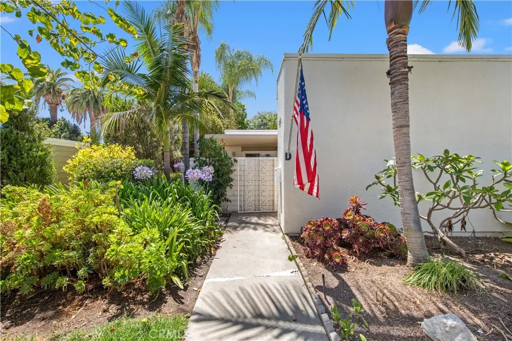 2053 Via Mariposa E. #D, Laguna Woods, CA 92673 - #1