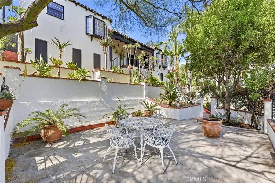 980 W Edgehill, San Bernardino, CA 92405 - #3