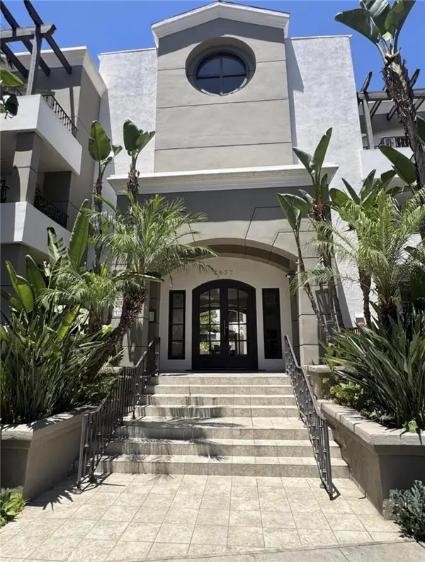 4637 Willis Avenue #306, Sherman Oaks, CA 91403