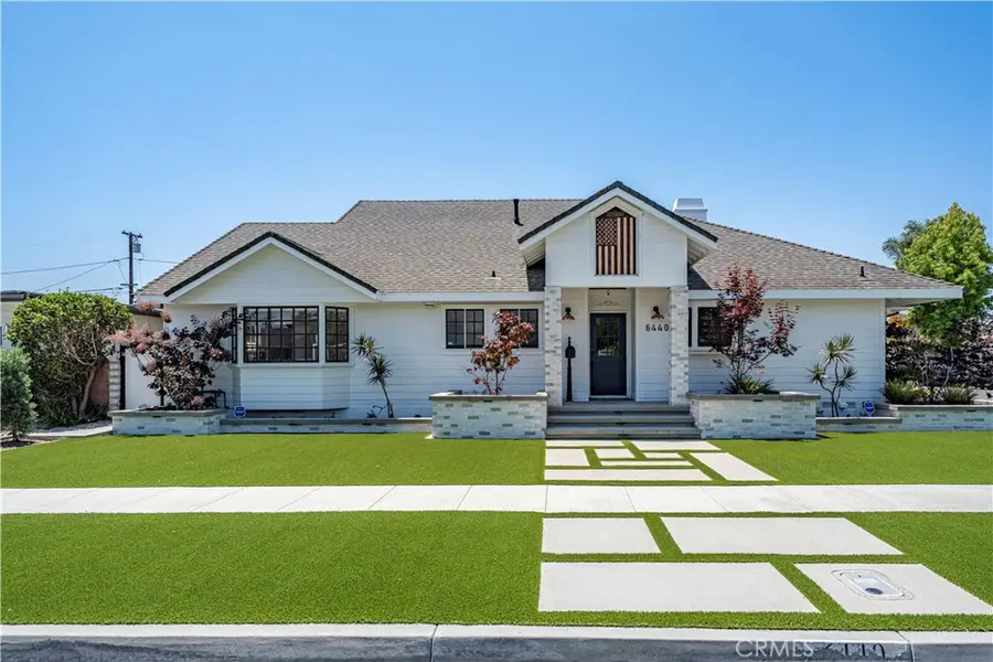 6440 E El Roble Street, Long Beach, CA 90815 - #2