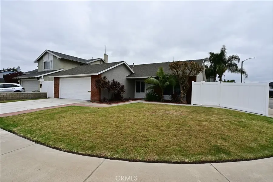 20942 Balgair Circle, Huntington Beach, CA 92646 - #2