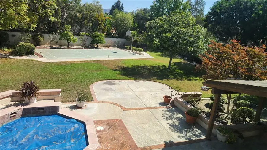 5150 Via Carretas, Yorba Linda, CA 92886 - #3