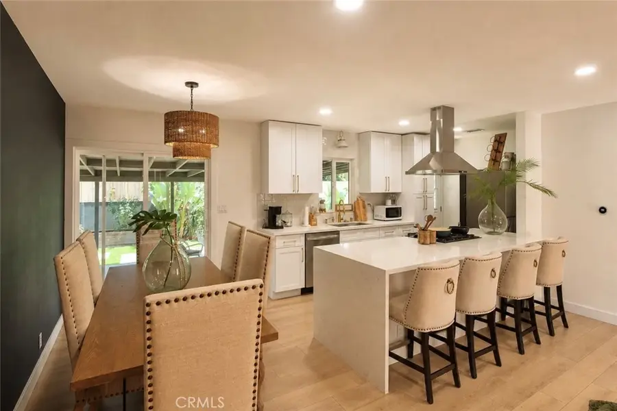 913 S Myrtle St, Santa Ana, CA 92701 - #2