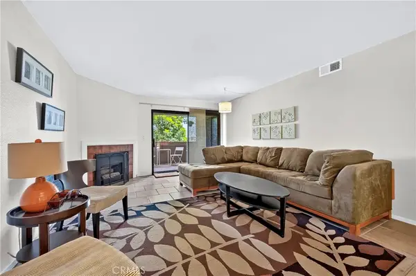 2501 Temple Ave Avenue #104, Signal Hill, CA 90755