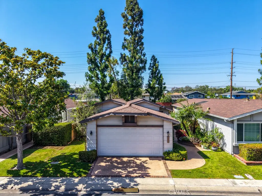 1529 Wood Lake #3, Santa Ana, CA 92705 - #1