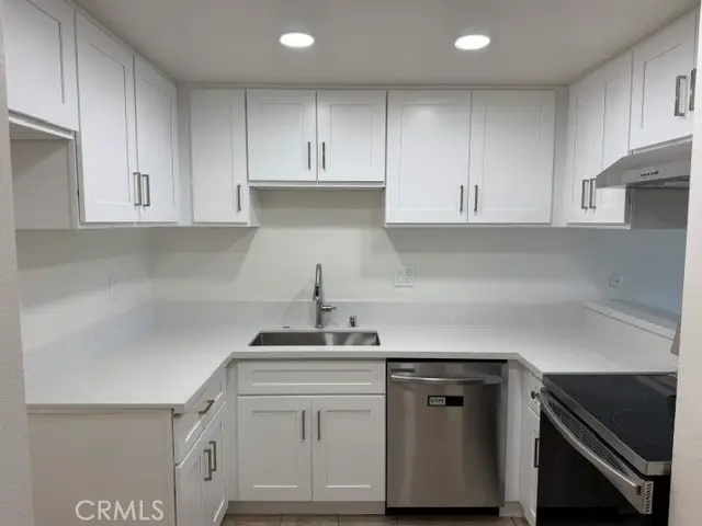 3054 Associated #26, Fullerton, CA 92835 - #1