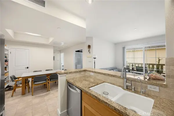 2367 Jefferson #312, Torrance, CA 90501