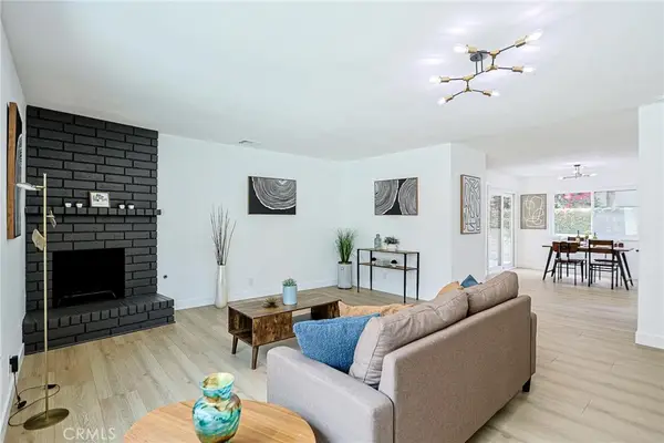 8860 La Salle #4, Cypress, CA 90630