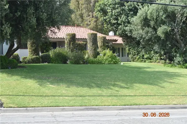 2101 Pioneer Avenue, Fullerton, CA 92831