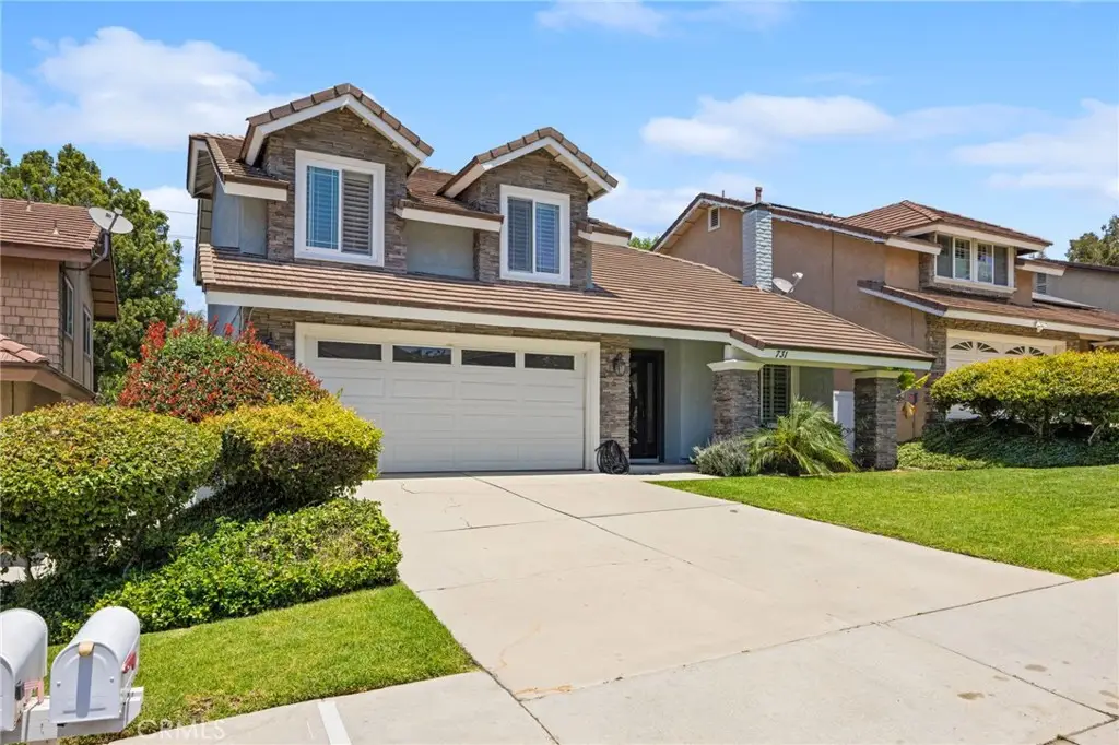 731 Langer, Placentia, CA 92870 - #1