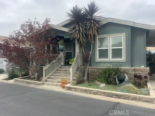 10681 Oak, Los Alamitos, CA 90720