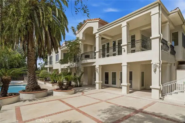 1852 La Loma, North Tustin, CA 92705