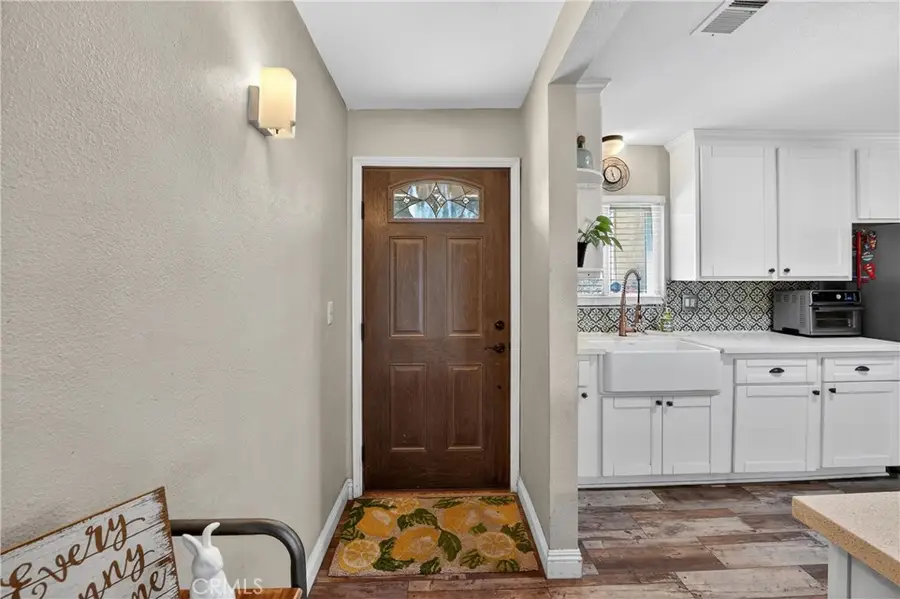 2239 Farringdon, Pomona, CA 91768 - #3