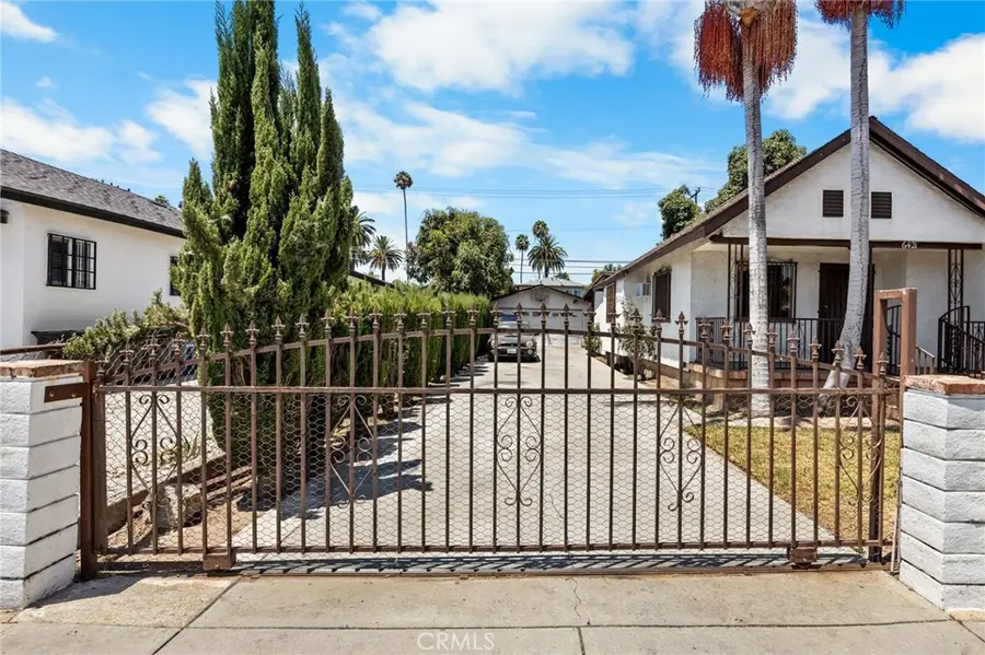 6421 Converse Avenue, Los Angeles, CA 90001 - #3