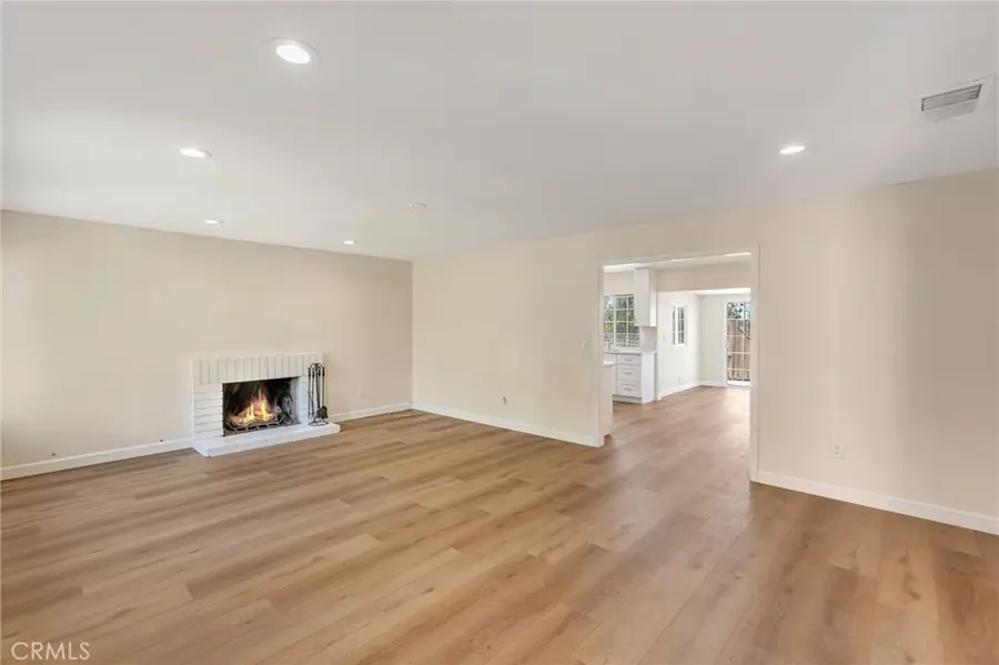 1077 Westpark, Corona, CA 92882 - #3