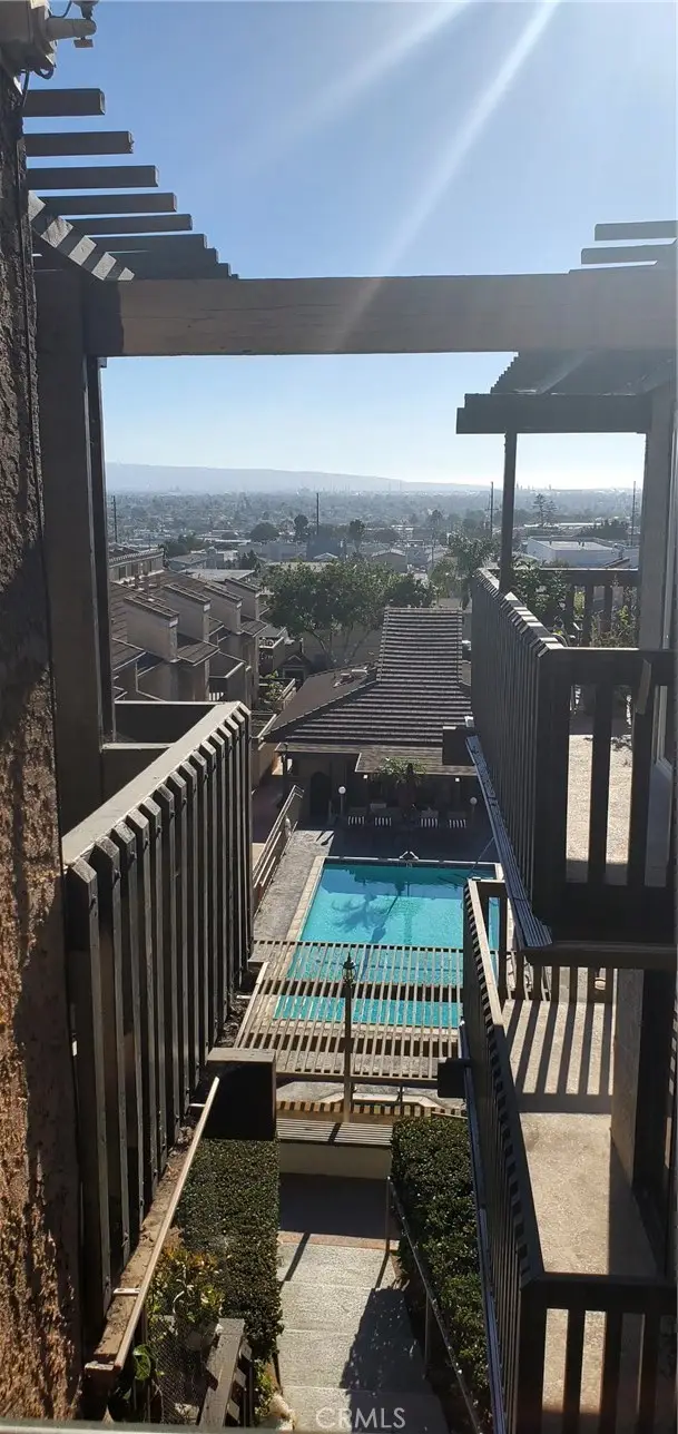 2298 Rose Avenue #403, Signal Hill, CA 90755 - #2