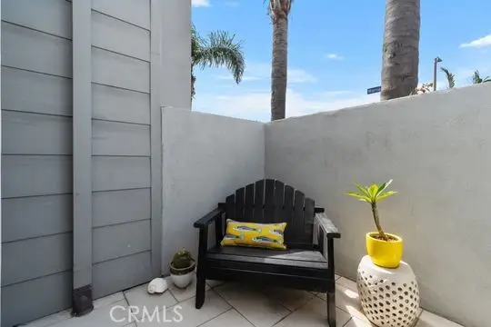 3949 Warner Avenue, Huntington Beach, CA 92649 - #3