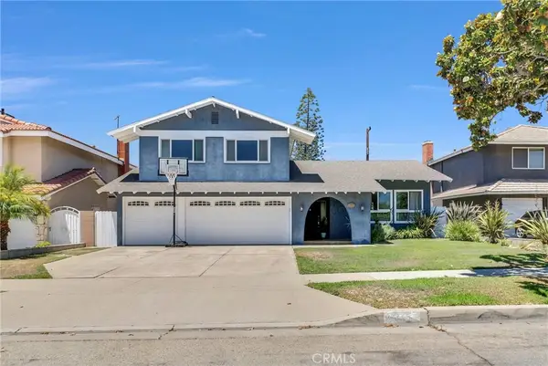 745 E Barkley Avenue, Orange, CA 92867