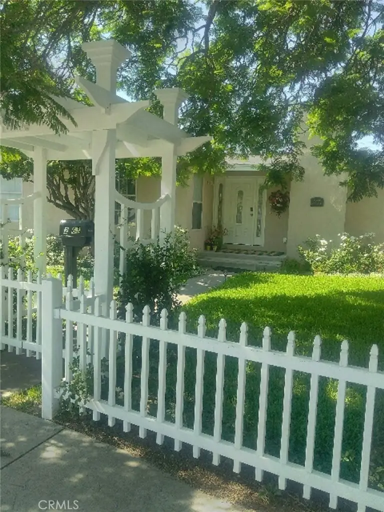 2863 W Orange Avenue, Anaheim, CA 92804 - #1