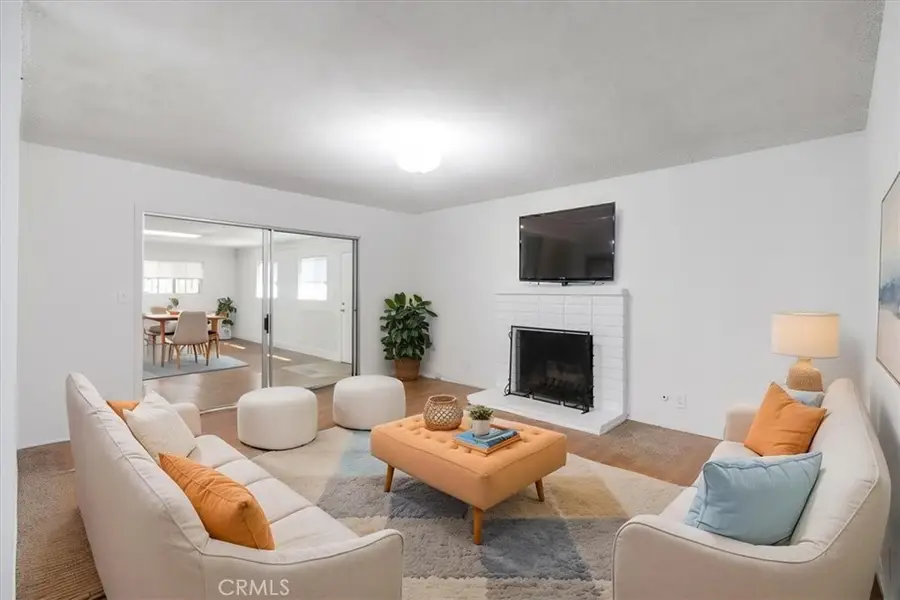 237 E 140th E, Los Angeles, CA 90061 - #3