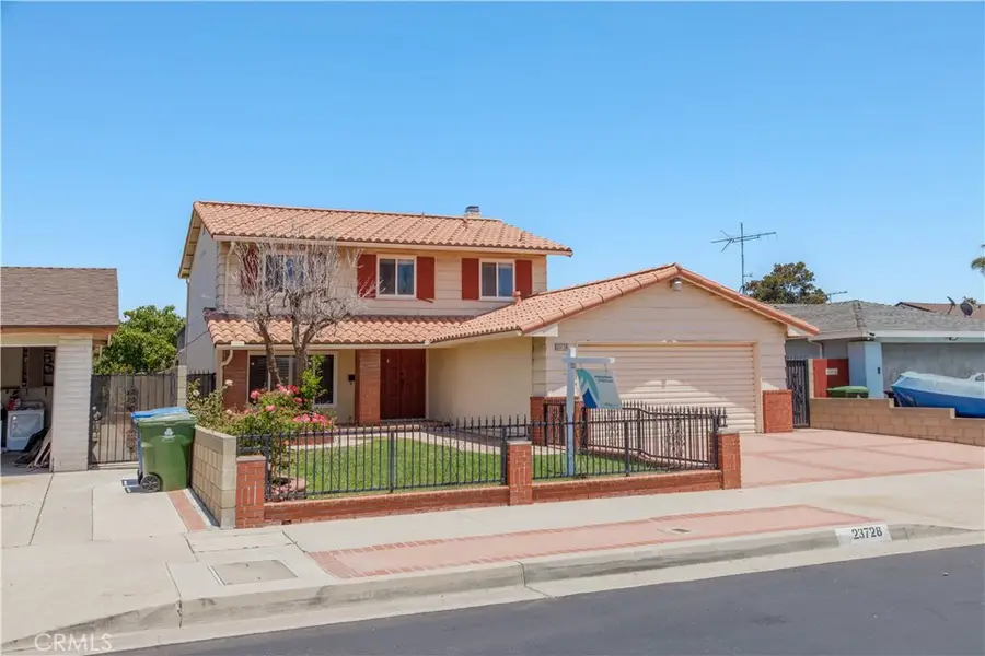 23728 President, Harbor City, CA 90710 - #2