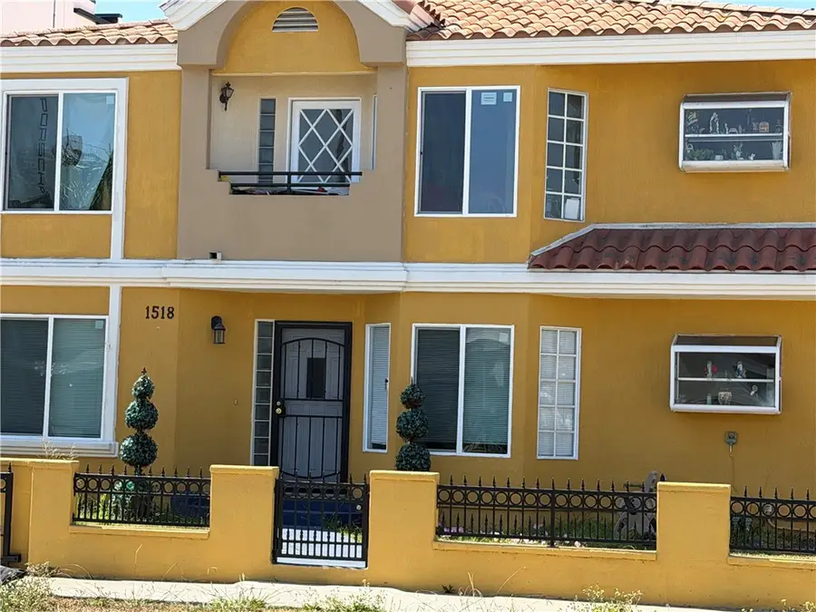 1518 W 206th, Los Angeles, CA 90501 - #2