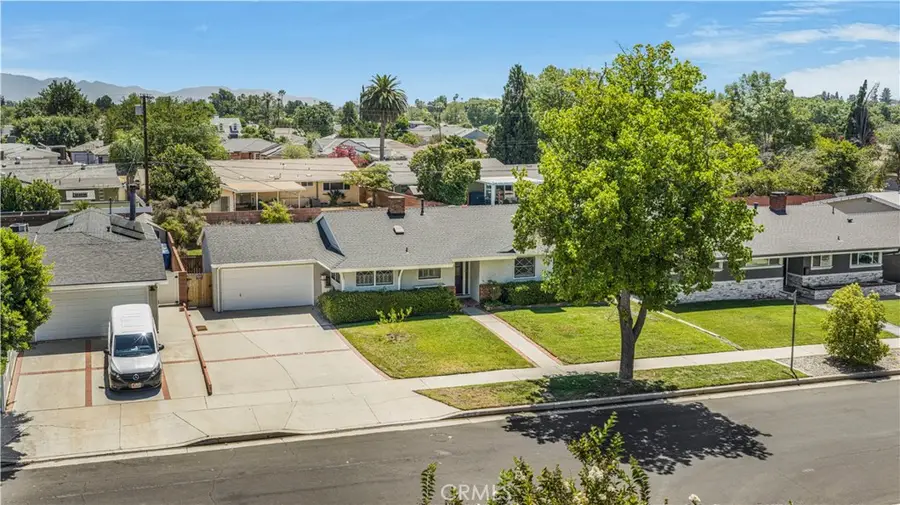 10116 Debra Avenue, North Hills, CA 91343 - #2