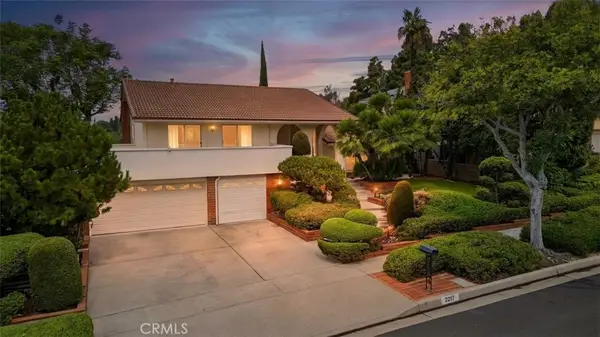 2217 Serrano Place, Fullerton, CA 92833