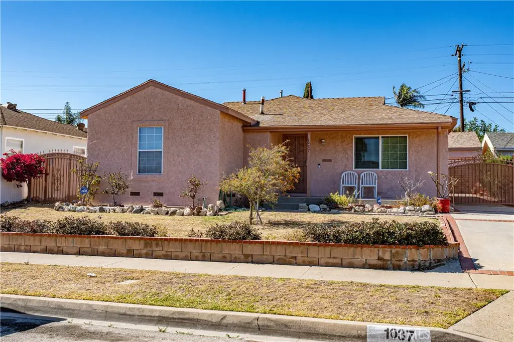 1037 W 133rd Street, Gardena, CA 90247 - #1