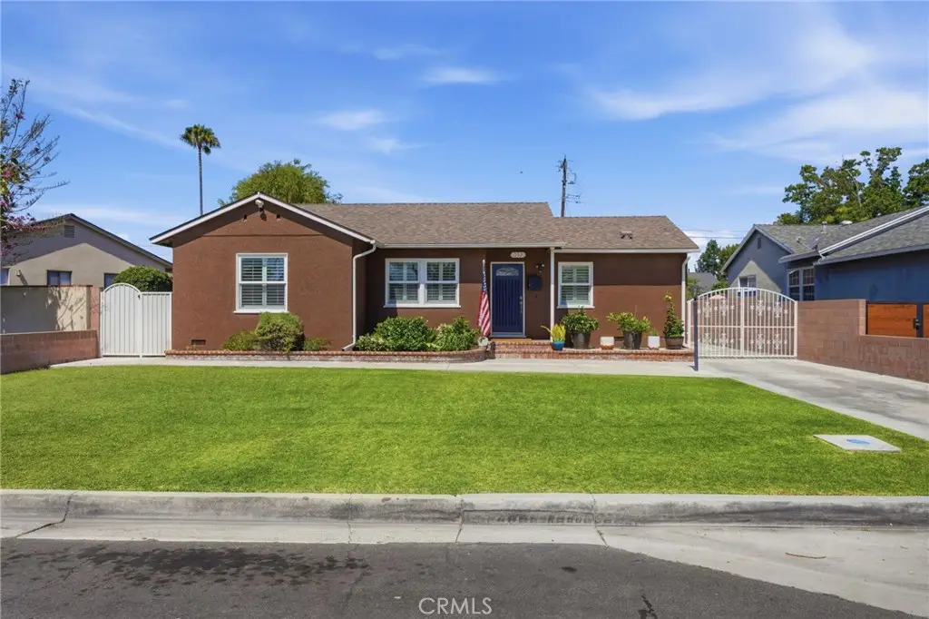10521 Greenbush, Whittier, CA 90604 - #1