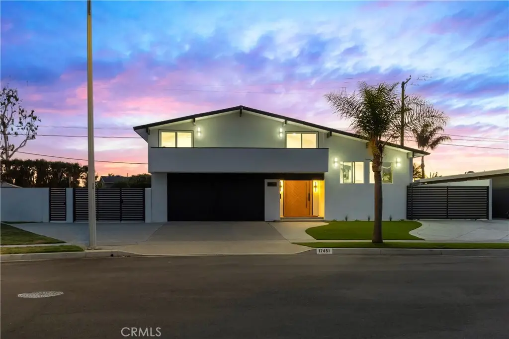17451 Avalon, Huntington Beach, CA 92647 - #1